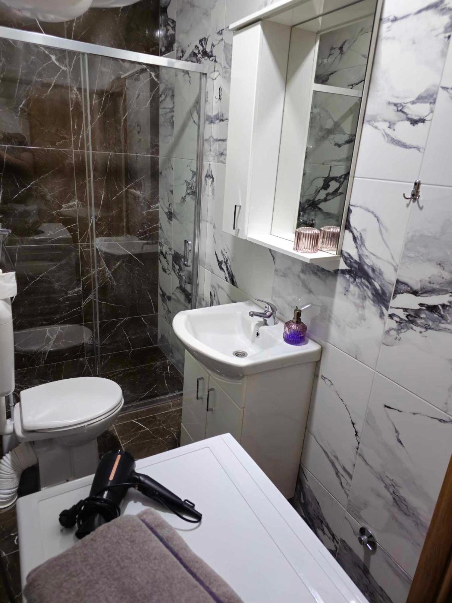 Malm Travnik Lägenhet Exteriör bild